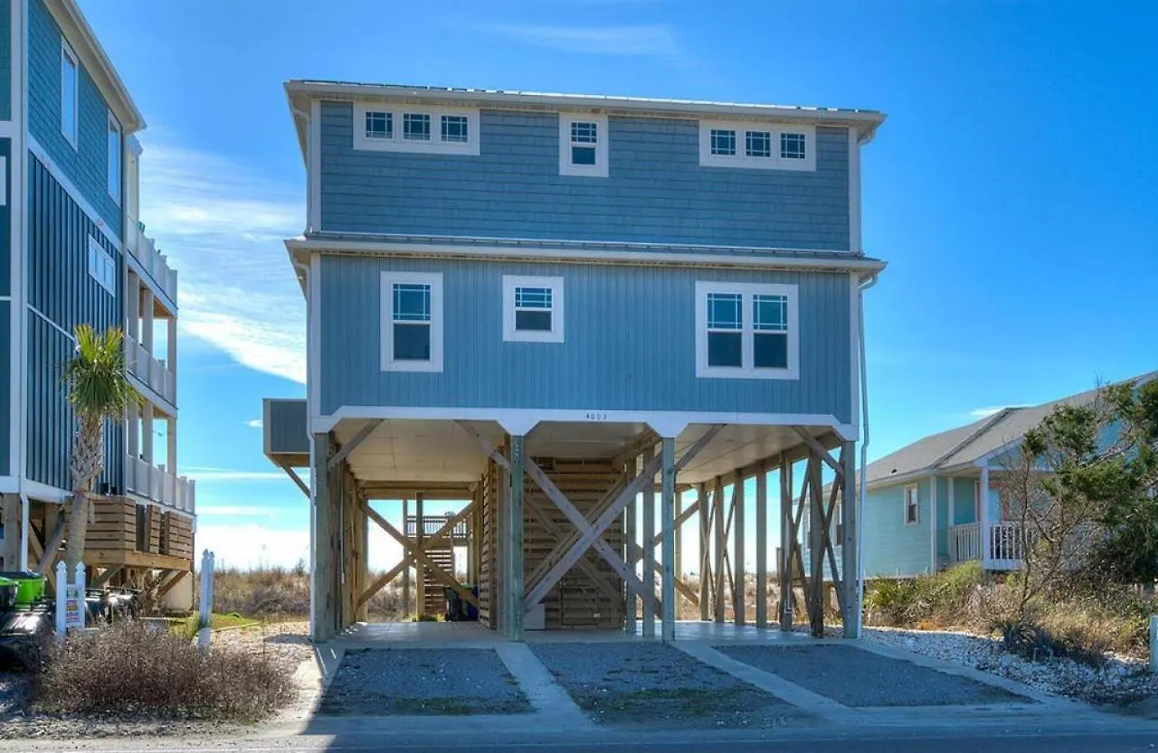 4003 E Drive *