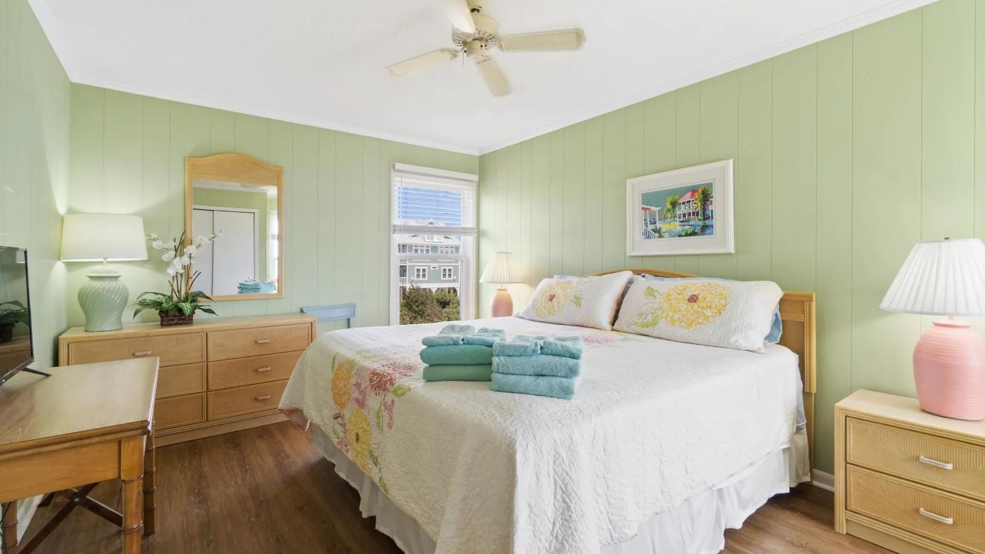 A Coconut Hut Brunswick Vacation Holiday home *