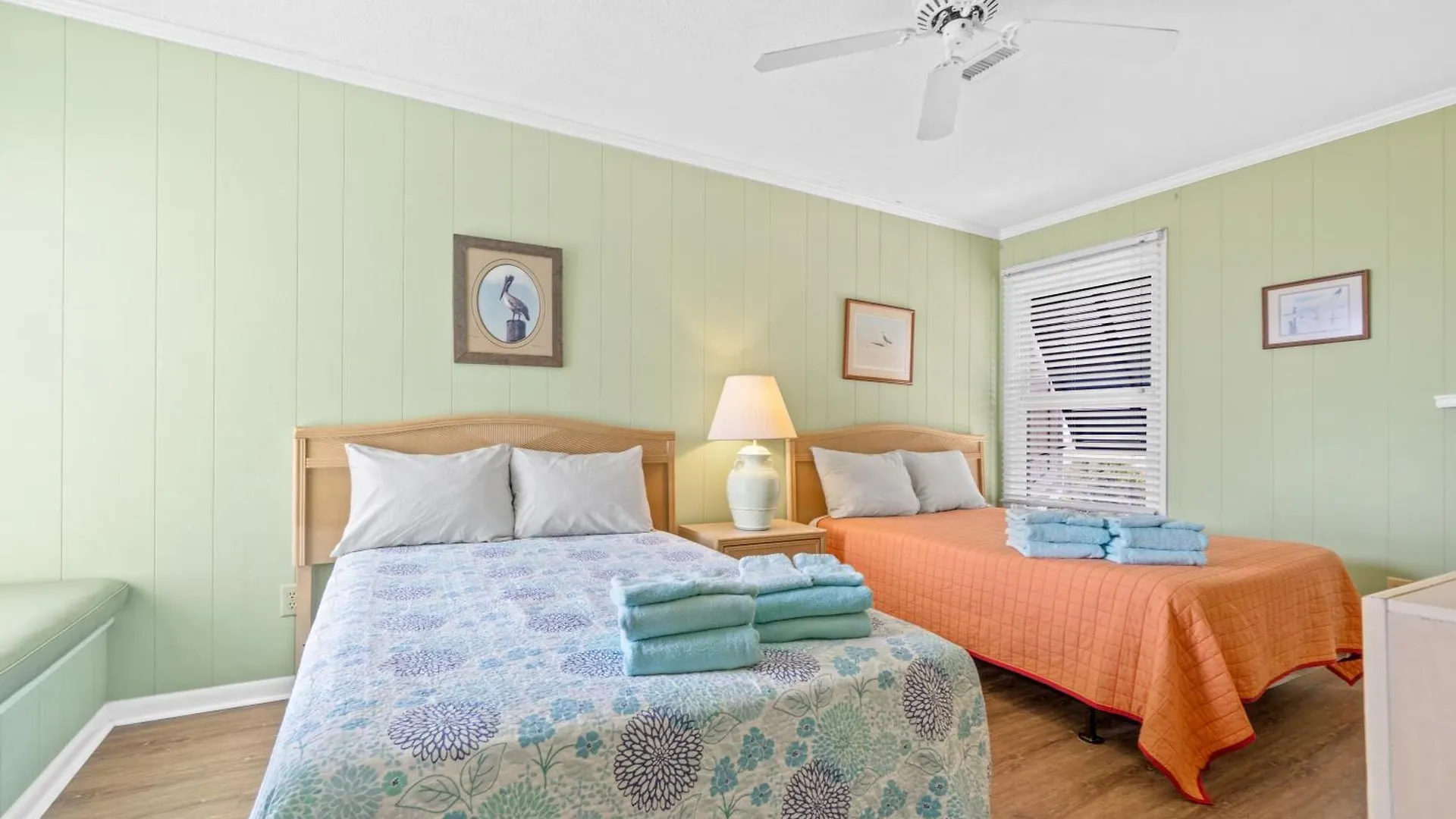 A Coconut Hut Brunswick Vacation Holiday home