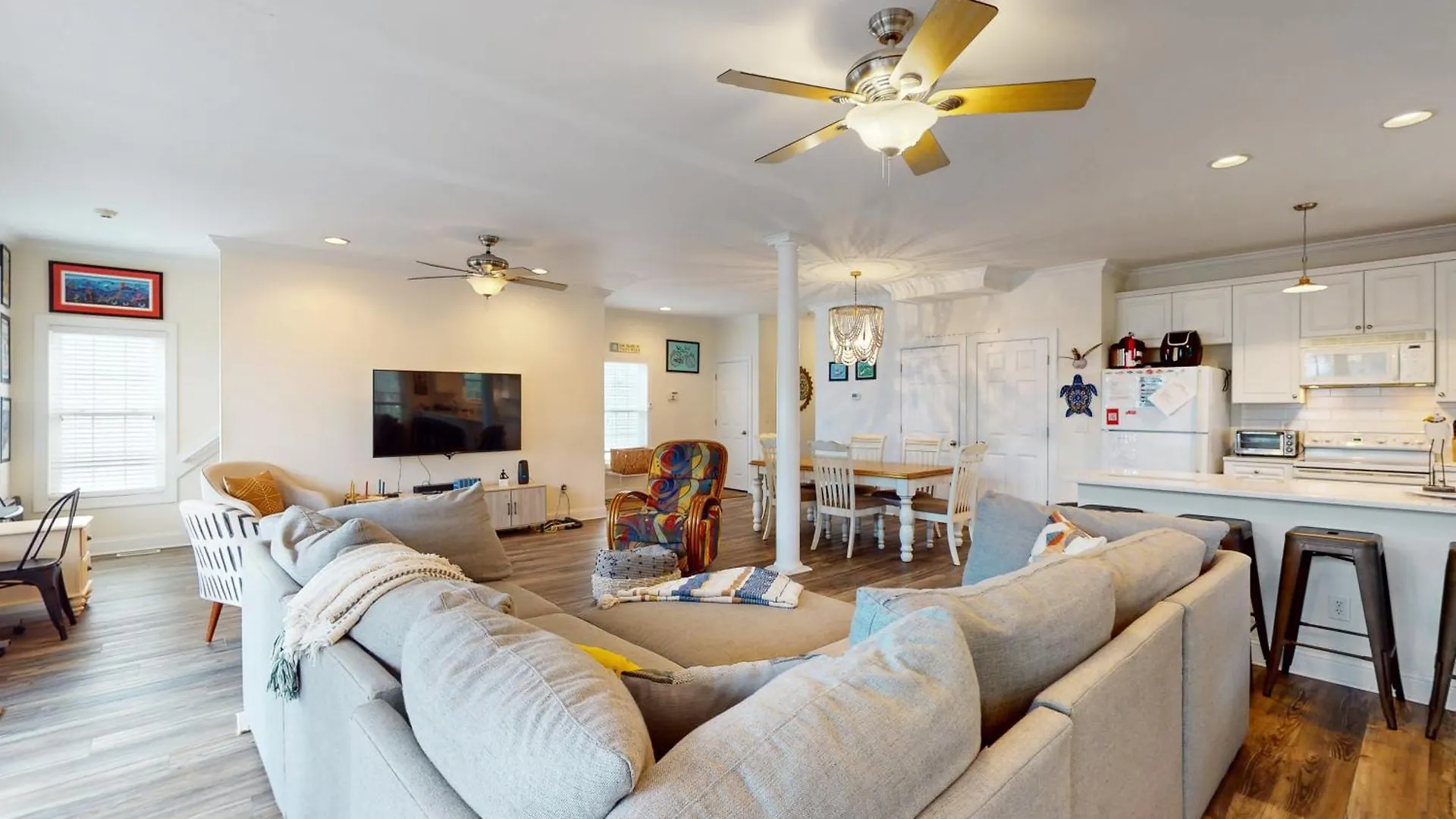 Lazy Dynamite Holiday home Oak Island