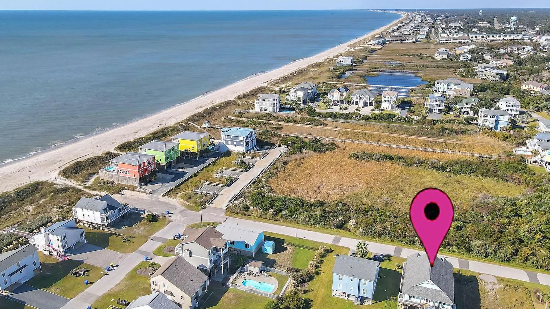 A Pawsitive Attitude By Holiday home Oak Island