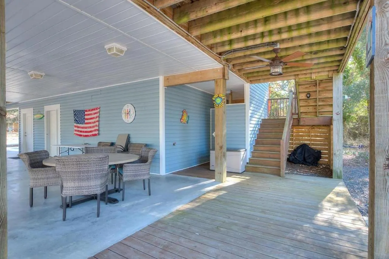 Holiday home Blue Escape Oak Island
