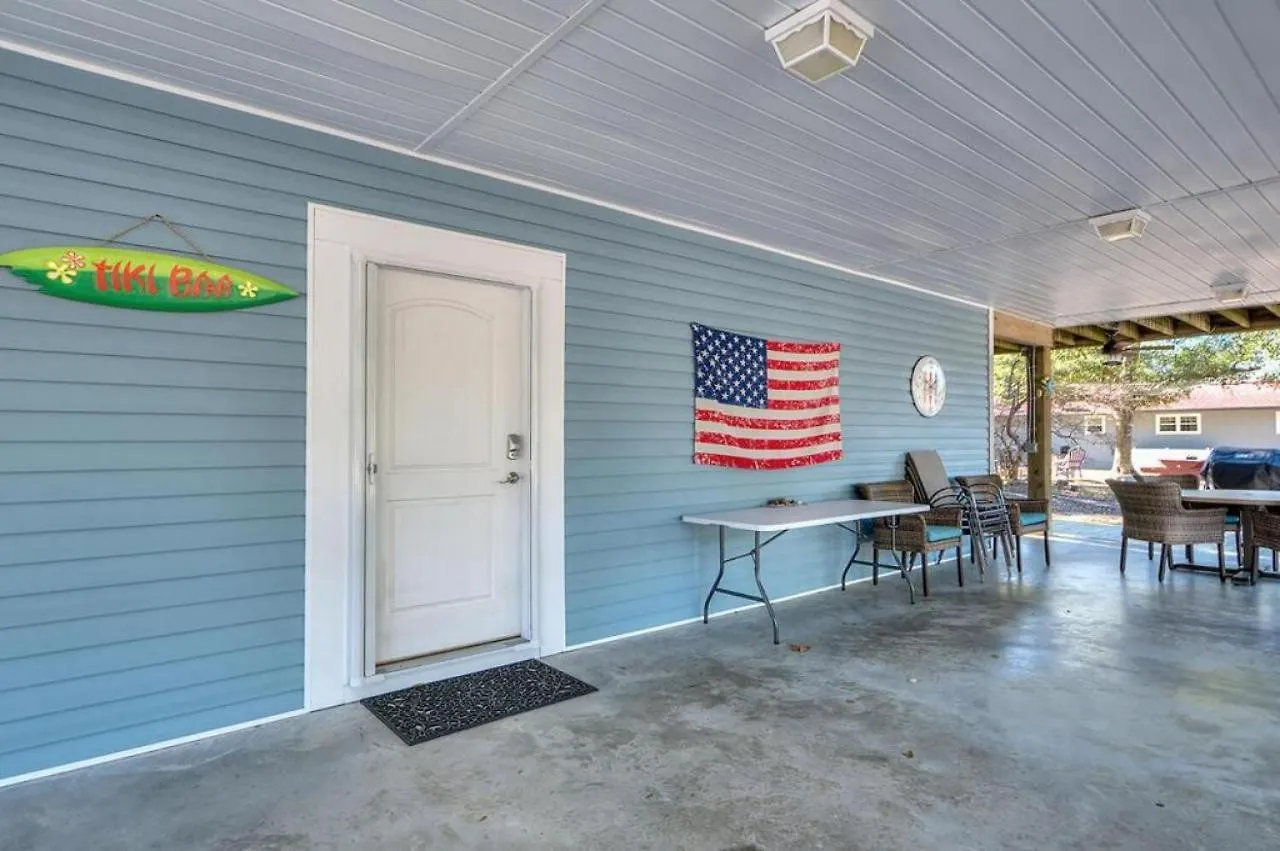 Blue Escape * Oak Island