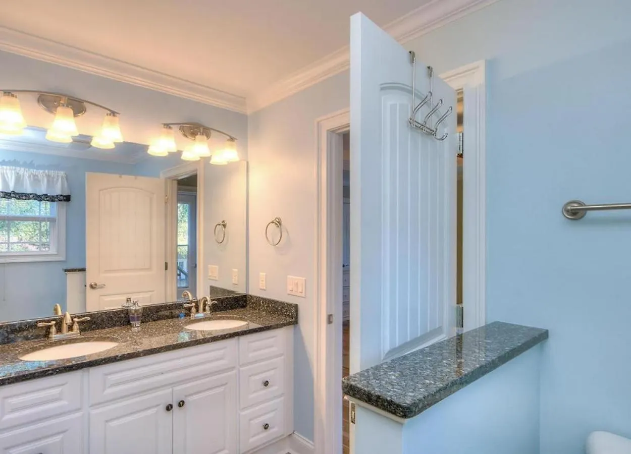 Blue Escape Holiday home Oak Island