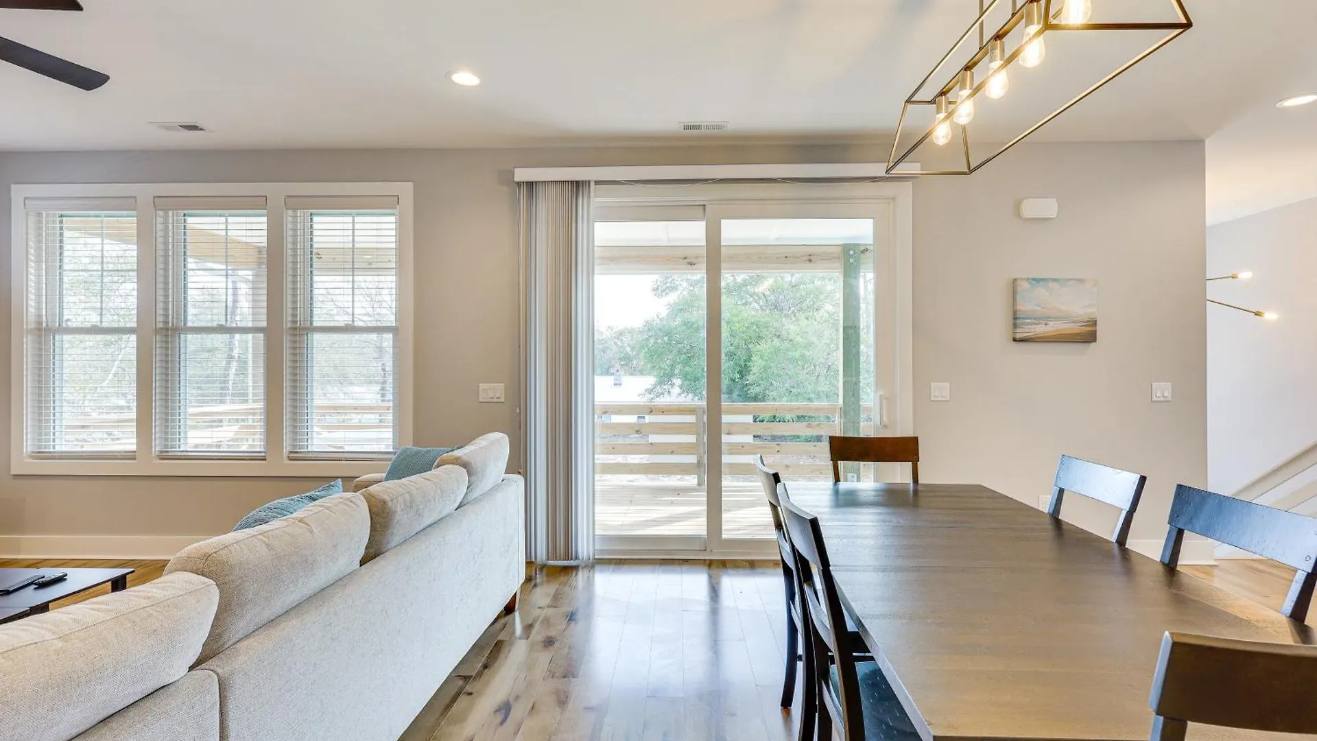 Coastal With Covered Deck!