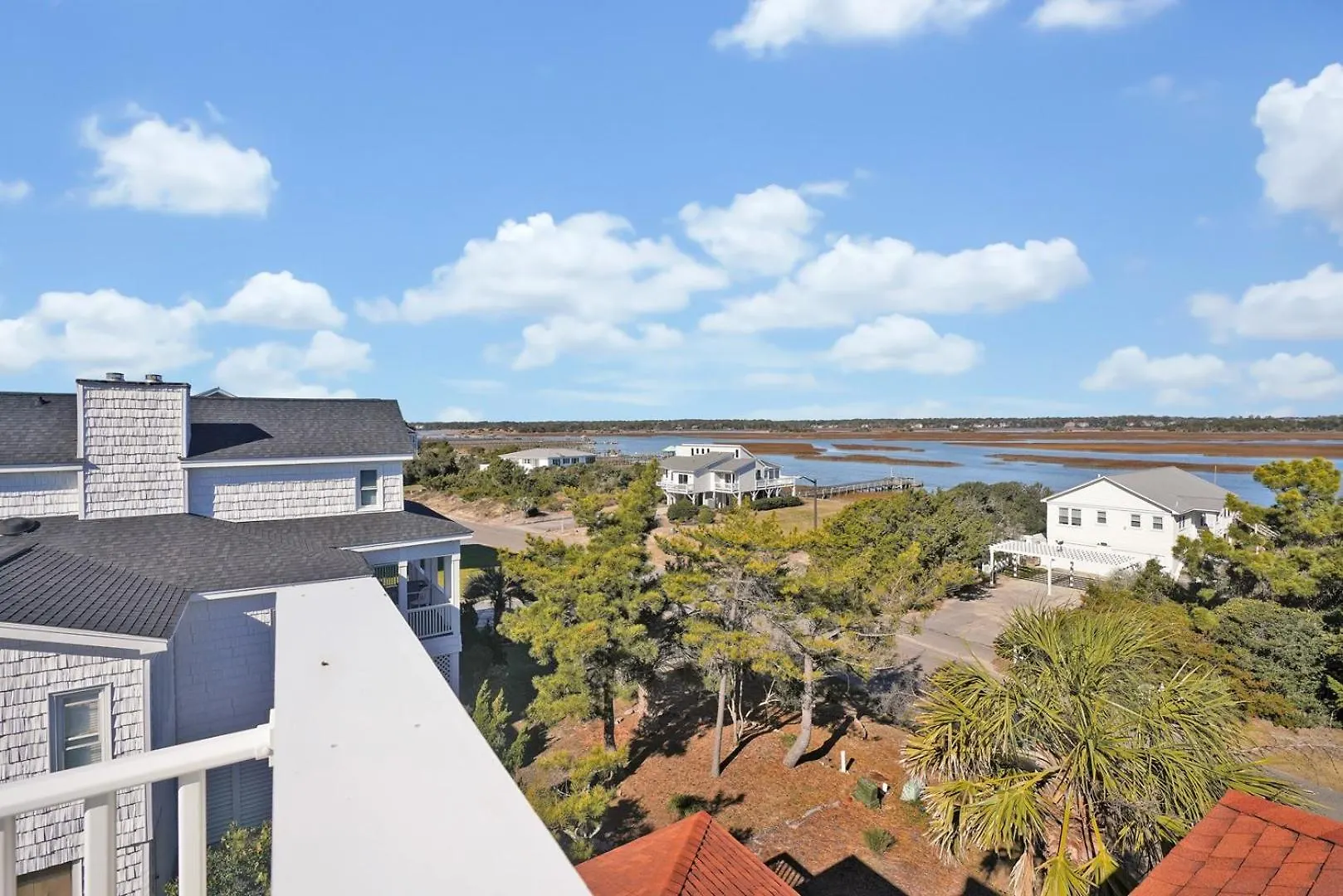 2 Tides Holiday home *