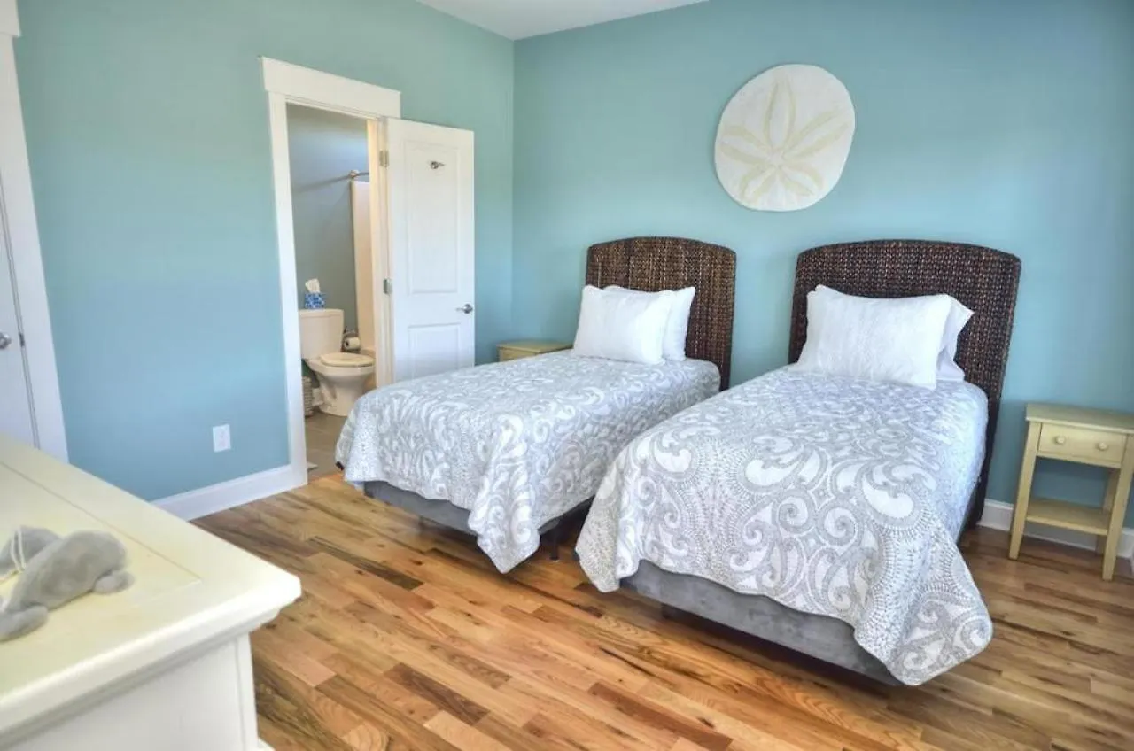 Holiday home Bridgewater Oak Island