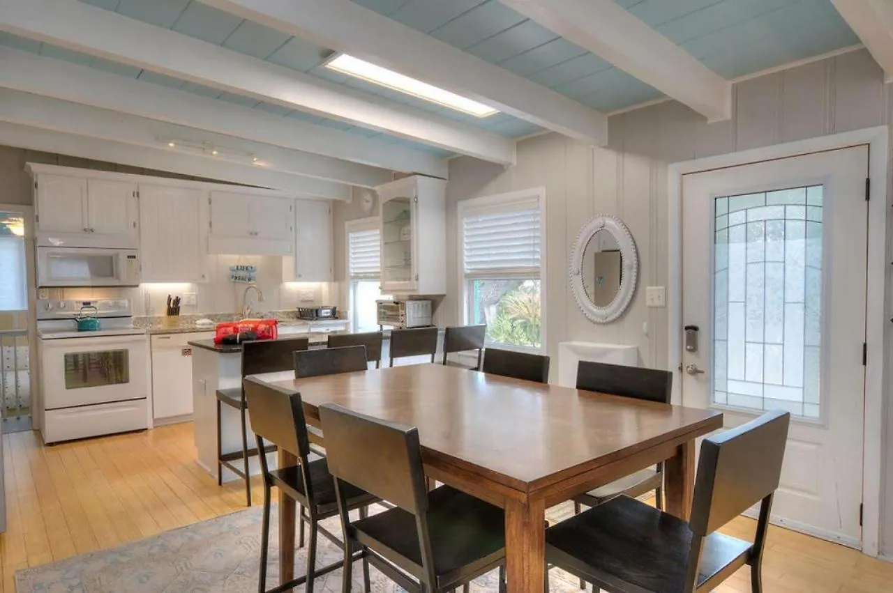 Holiday home Just Like Paradise Oak Island