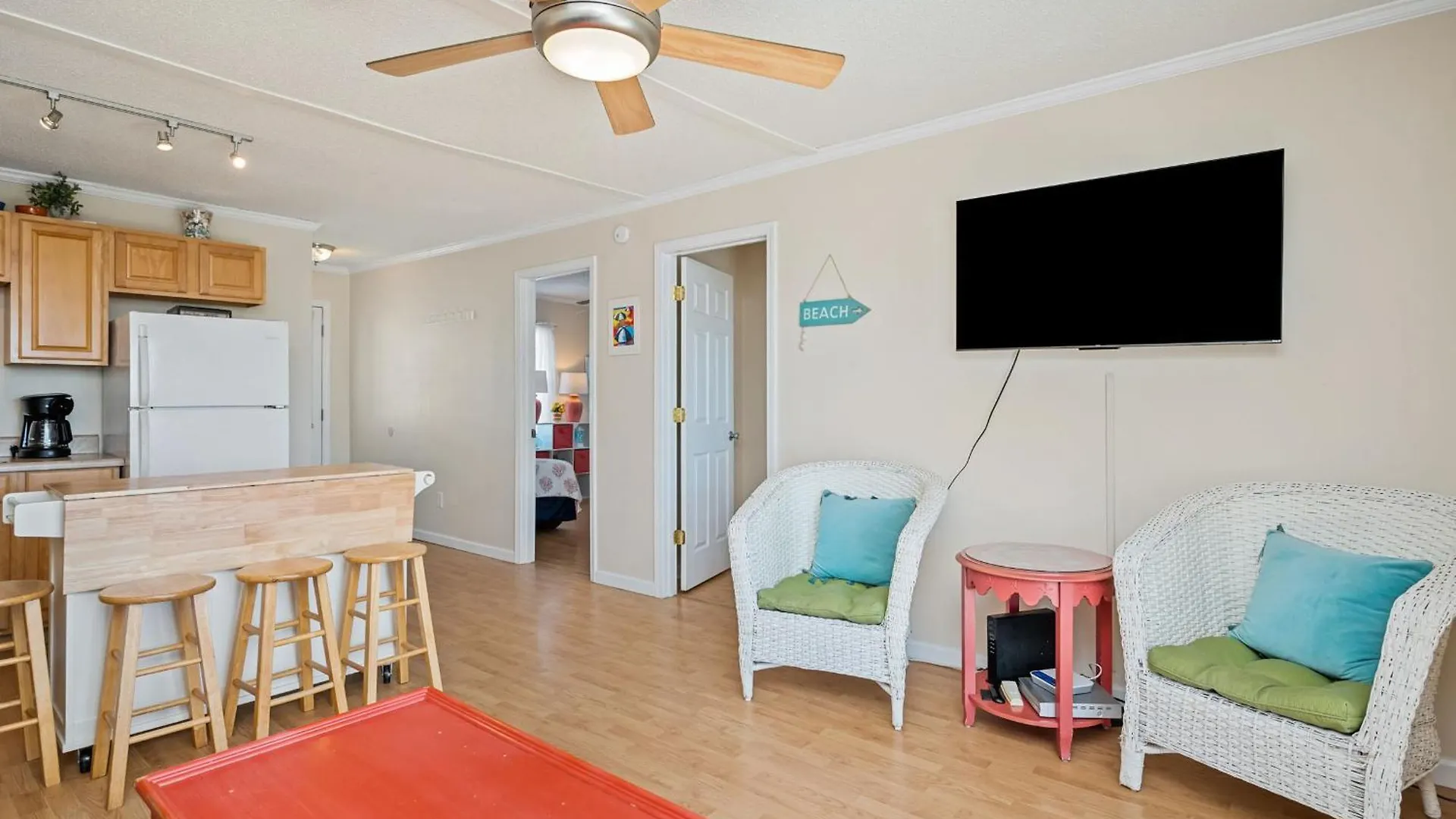 The Hideaway By Apartment *