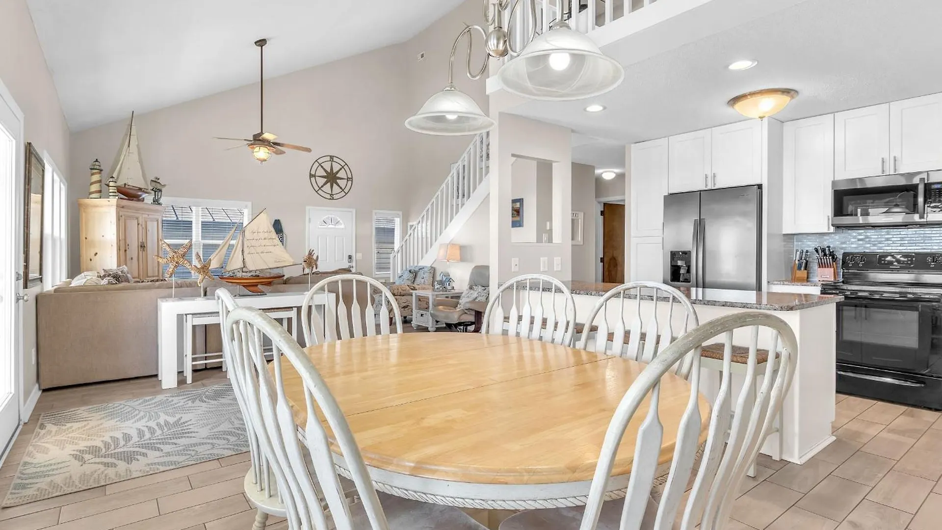 Holiday home Front Row By Oak Island
