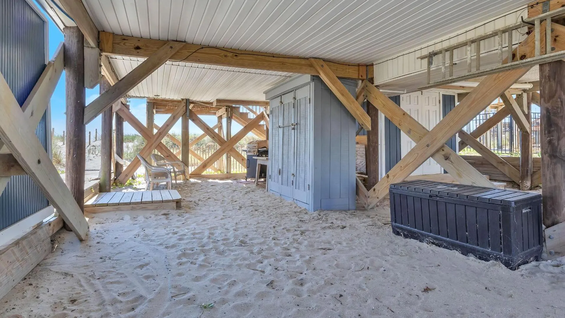 Brig-a-dune By Oak Island