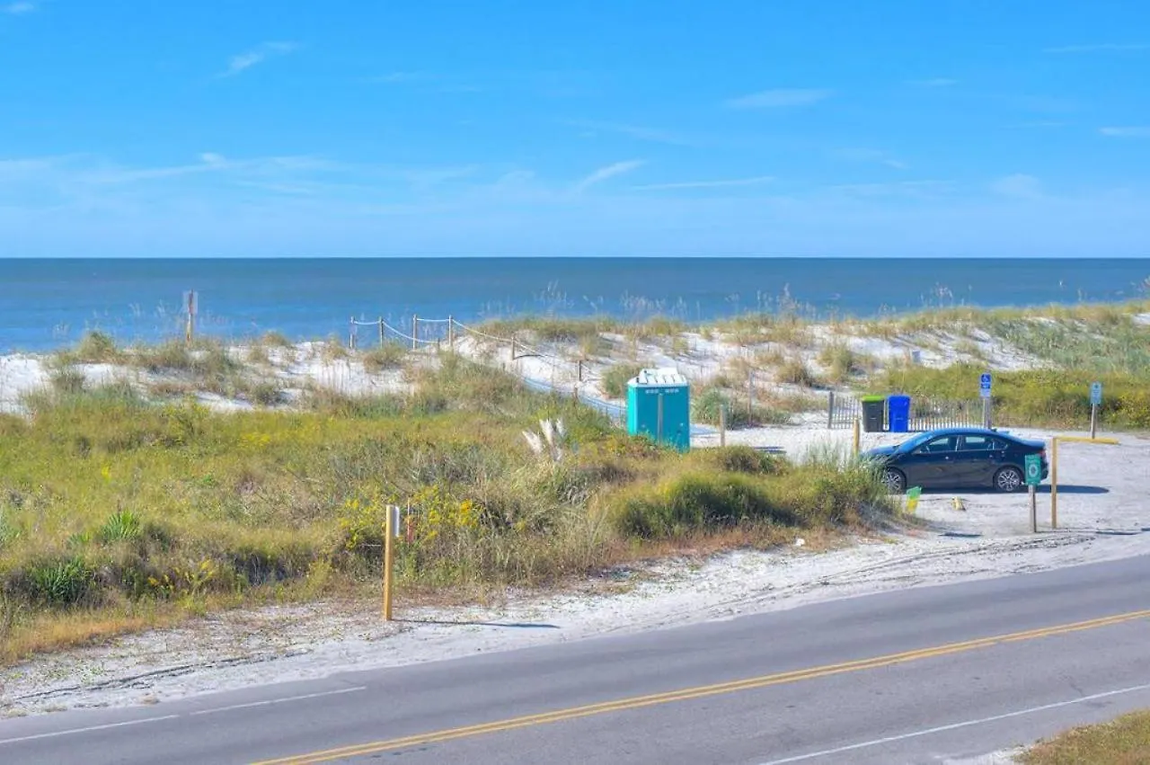 The Jolly Rogers * Oak Island