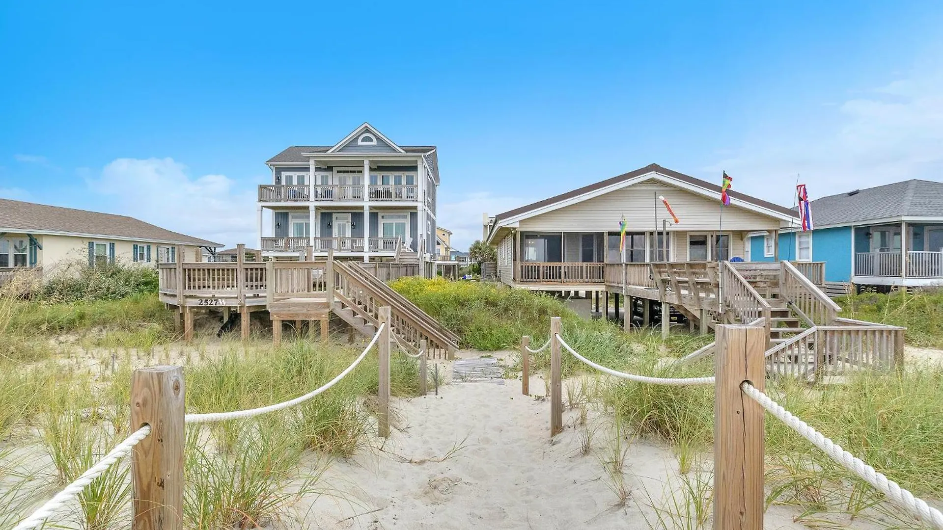 Holiday home Just Coastin By