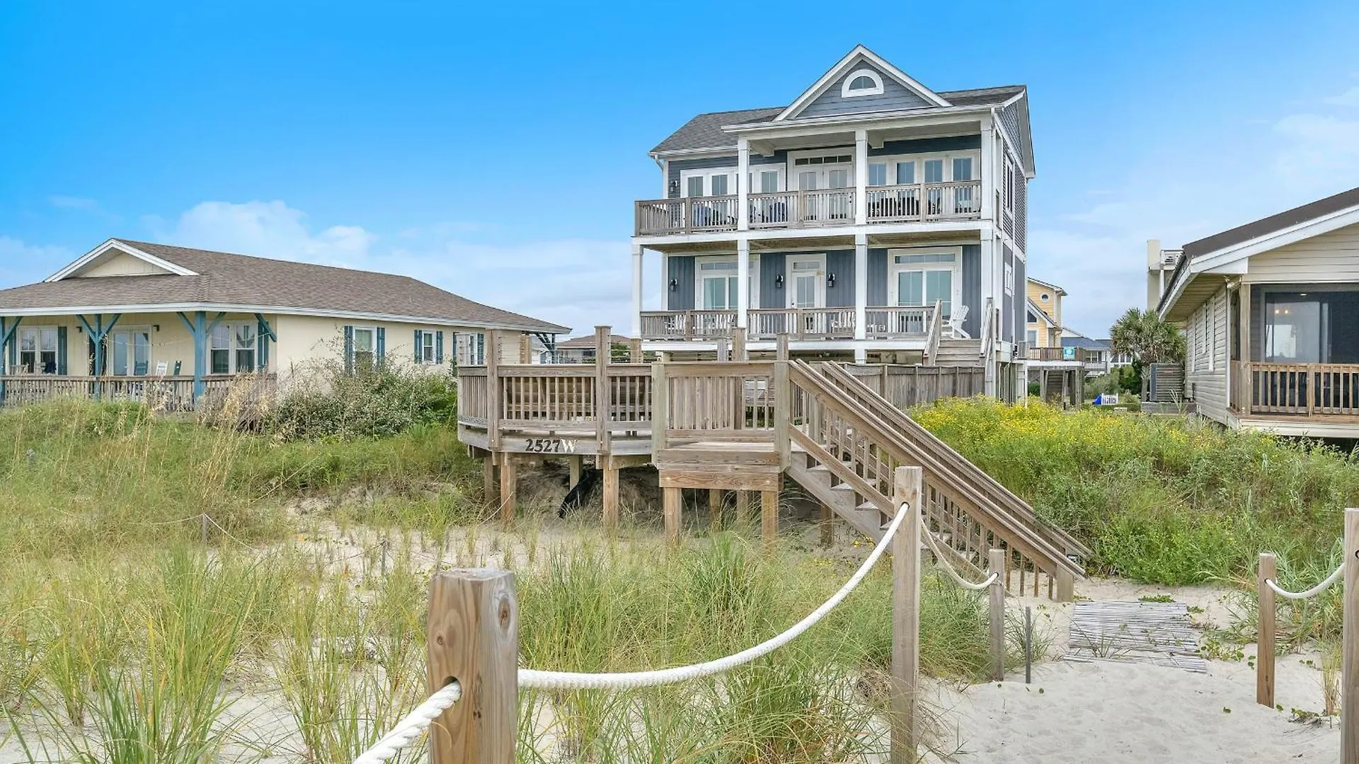 Holiday home Just Coastin By *