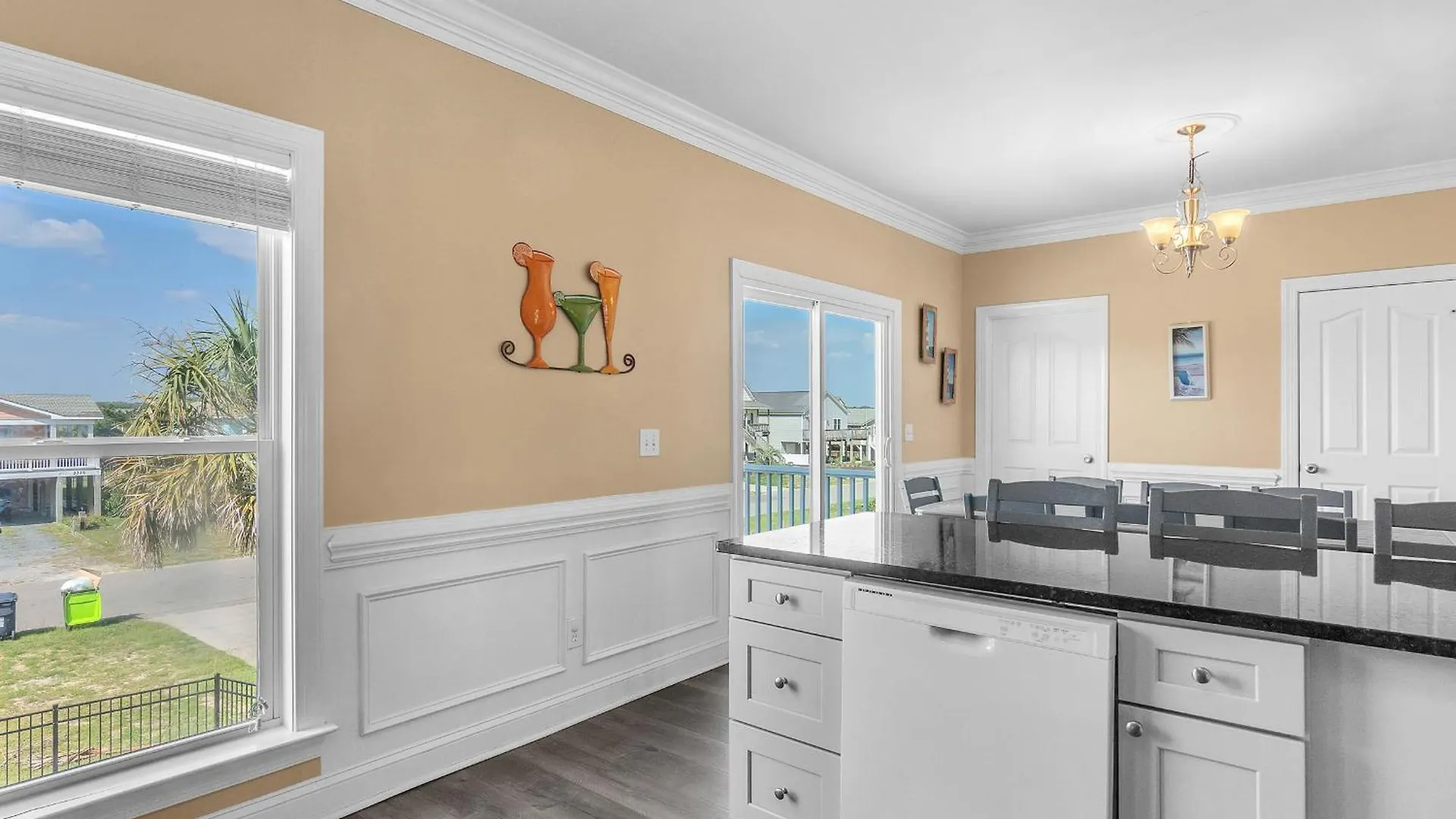 Holiday home Dont Worry Happy By