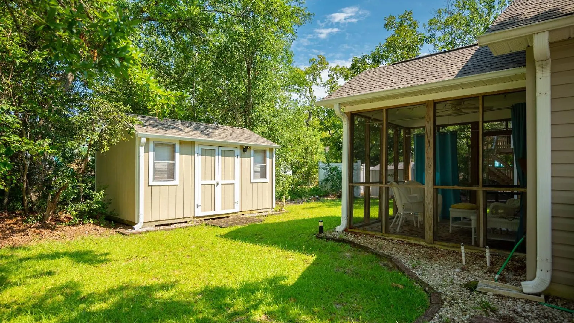 Holiday home A Lucky Break By Oak Island