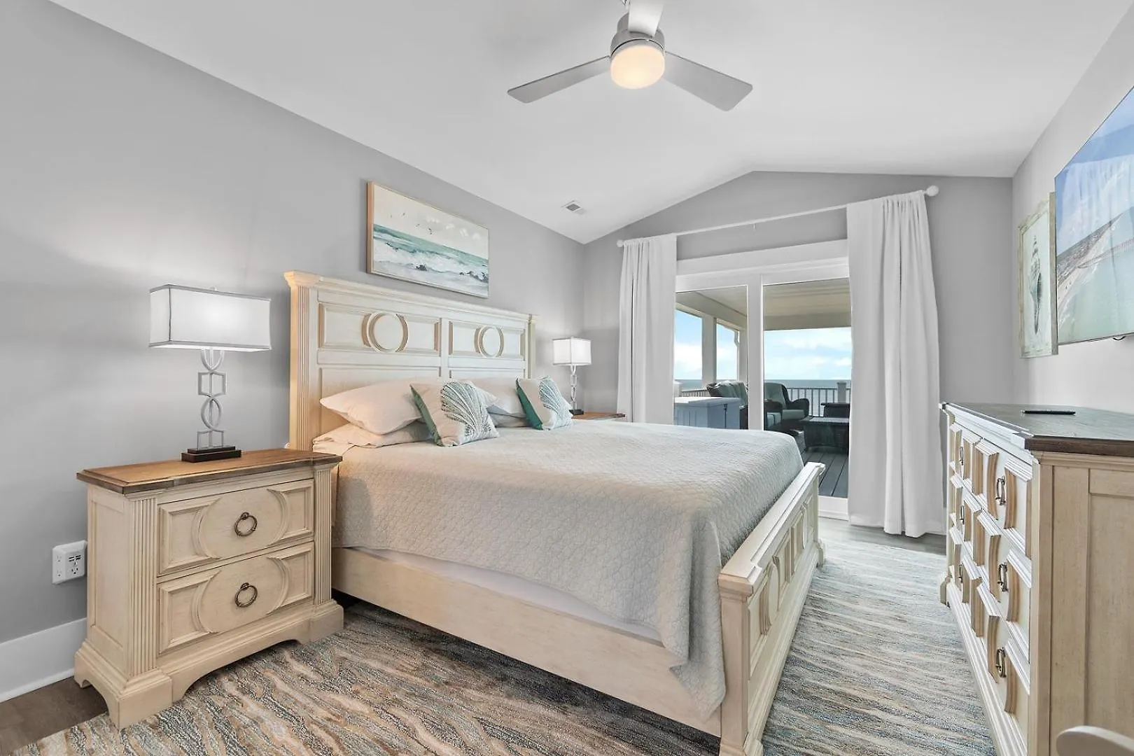 Ocean's Edge * Oak Island