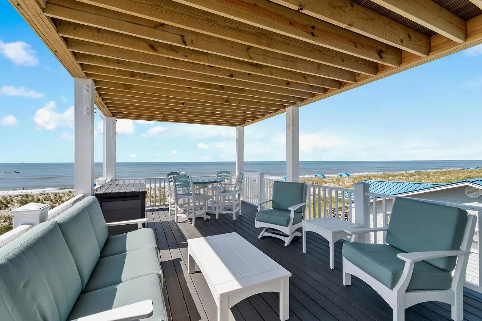 Ocean's Edge Oak Island
