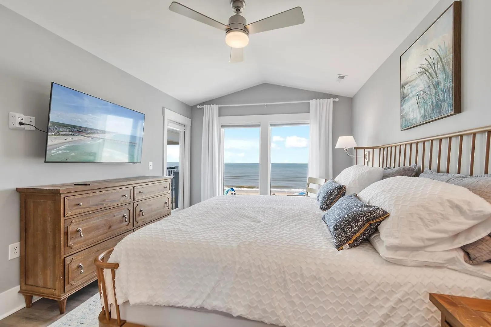 Ocean's Edge Holiday home