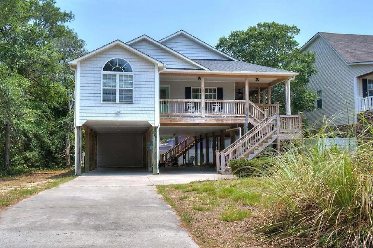 Happy Ours Oak Island
