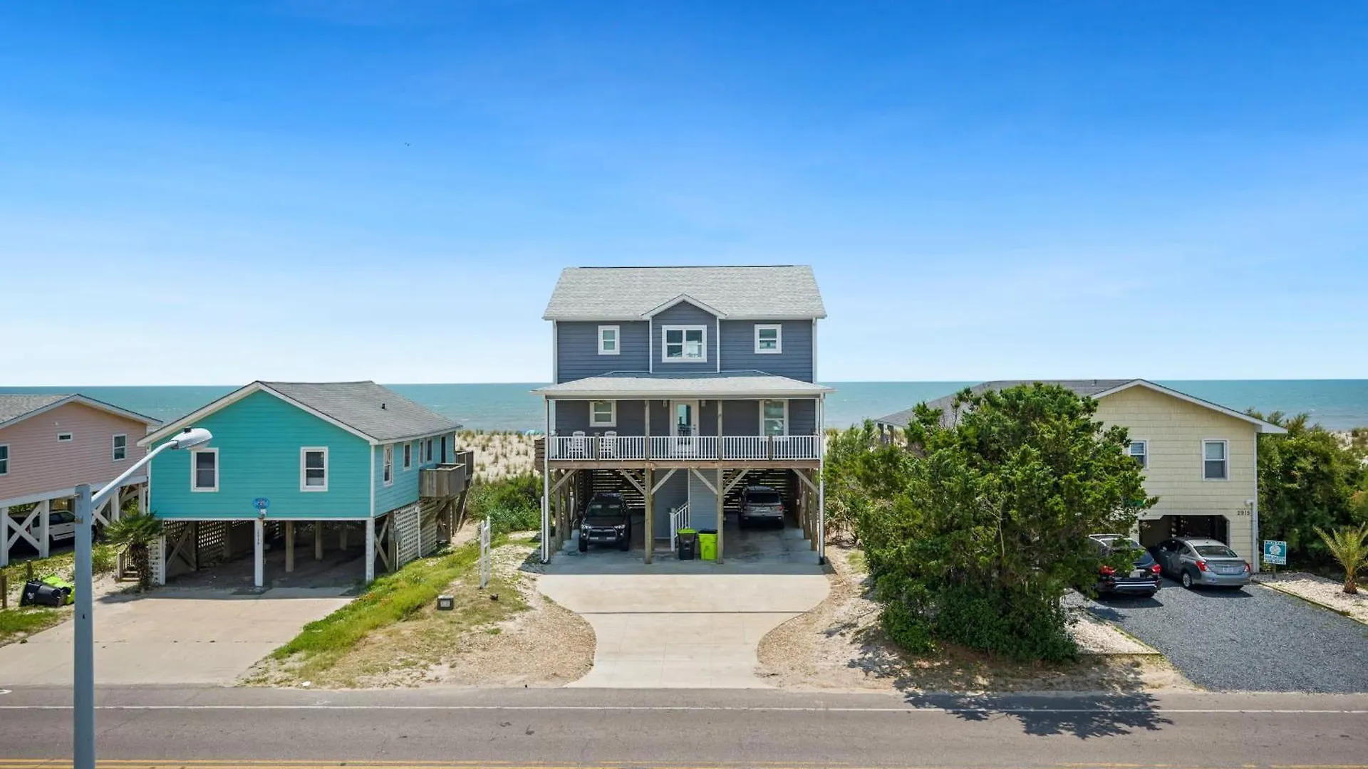 Tan And No Plan Holiday home Oak Island