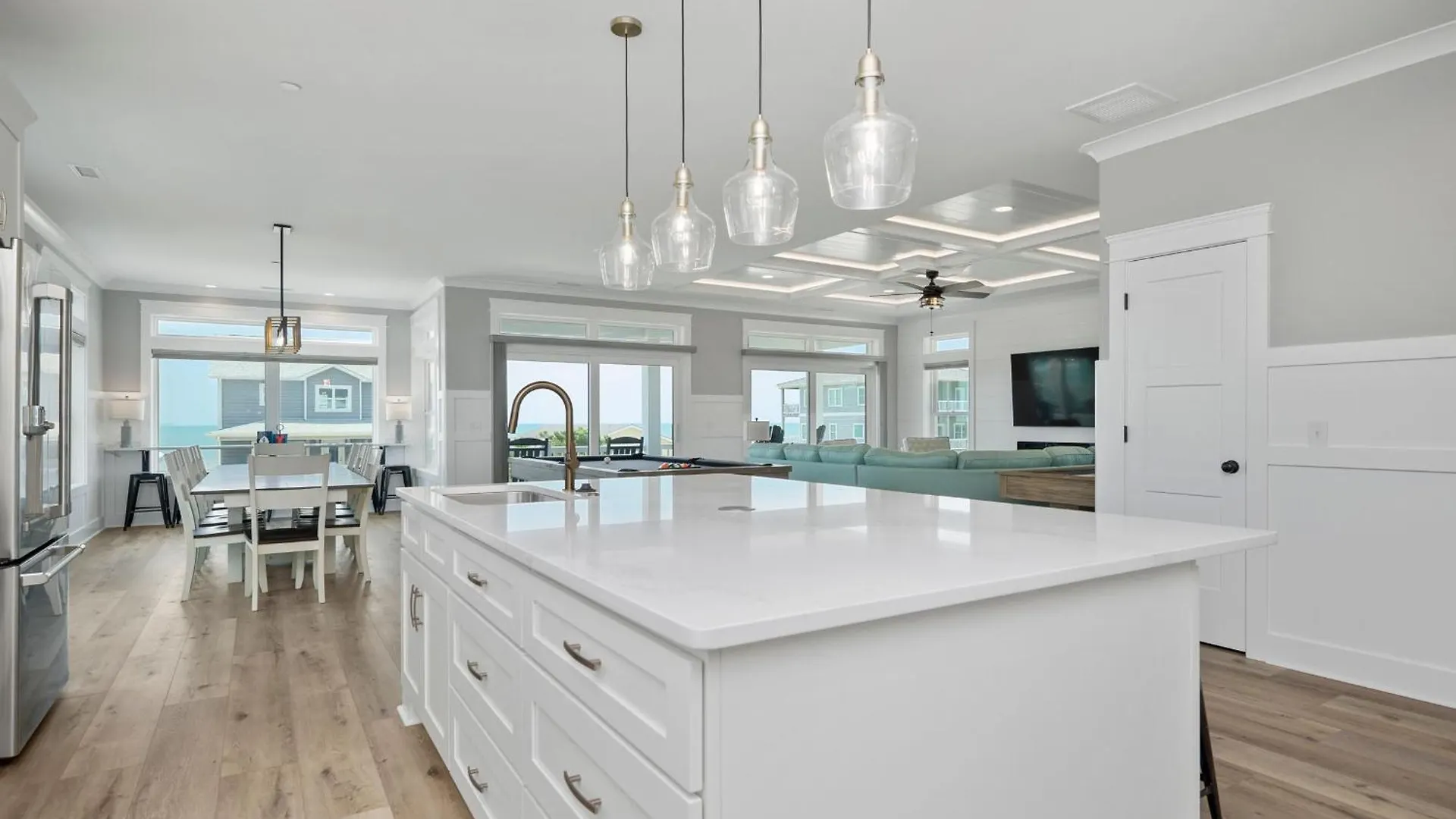 Tan And No Plan Holiday home Oak Island