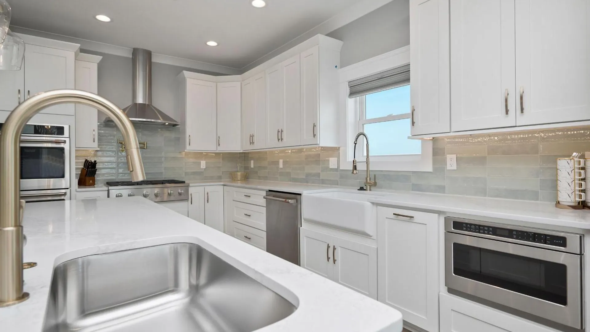 Holiday home Tan And No Plan Oak Island
