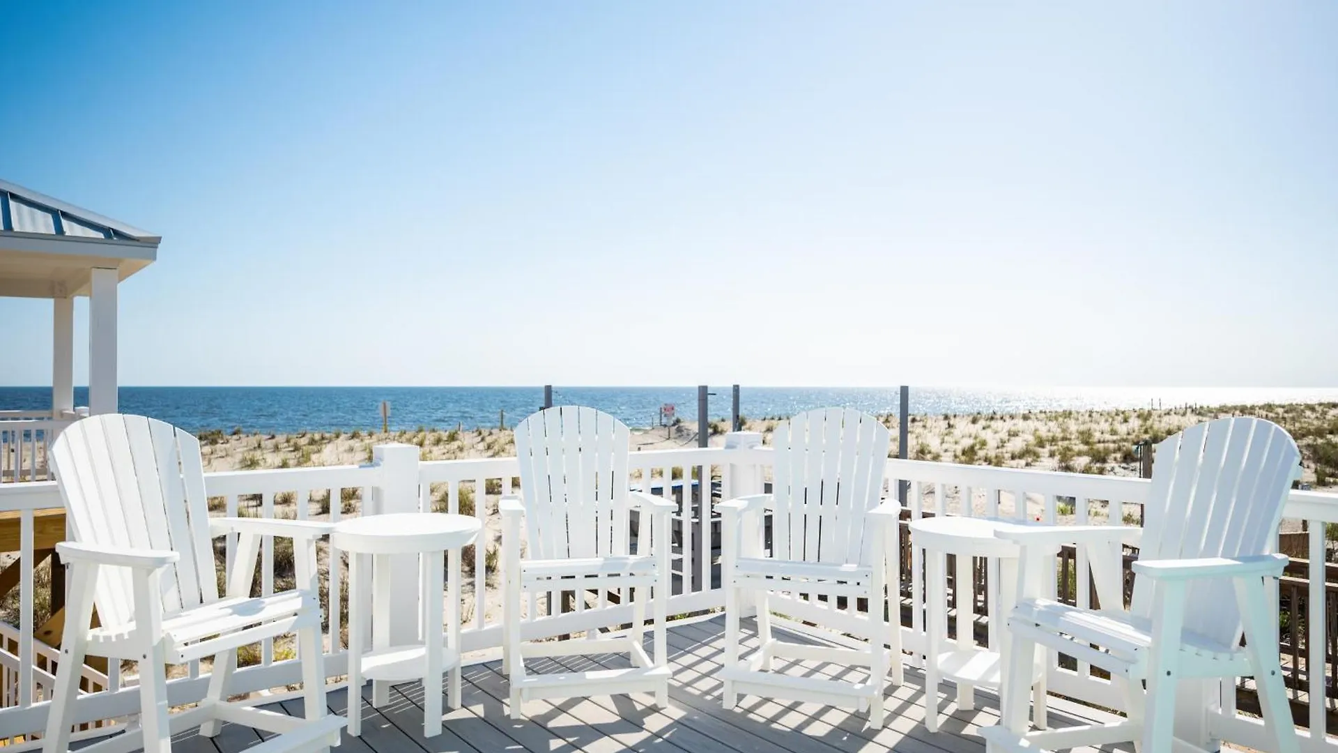 Waves Of Joy Holiday home Oak Island