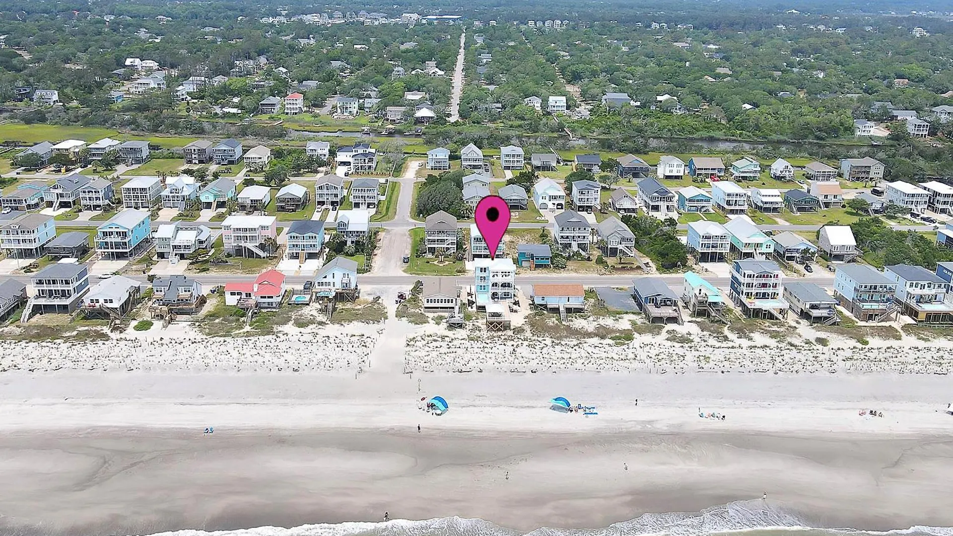 Waves Of Joy Holiday home Oak Island
