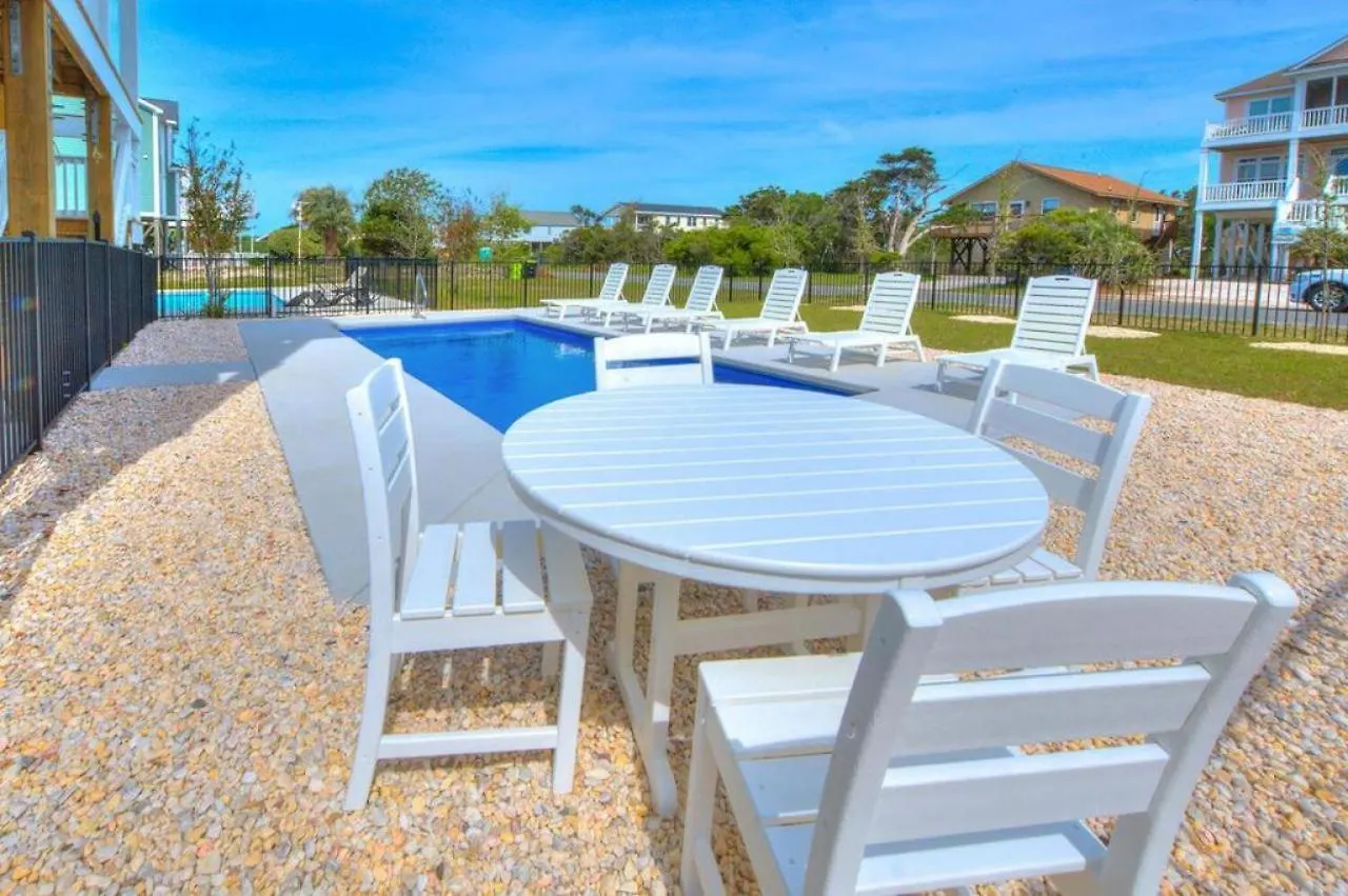 Ocean Peek Oak Island
