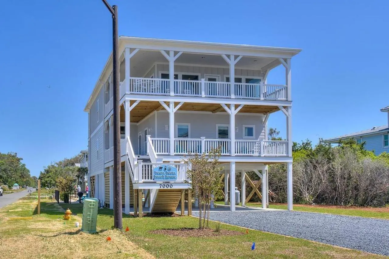 Holiday home Bears-beets-beach House *