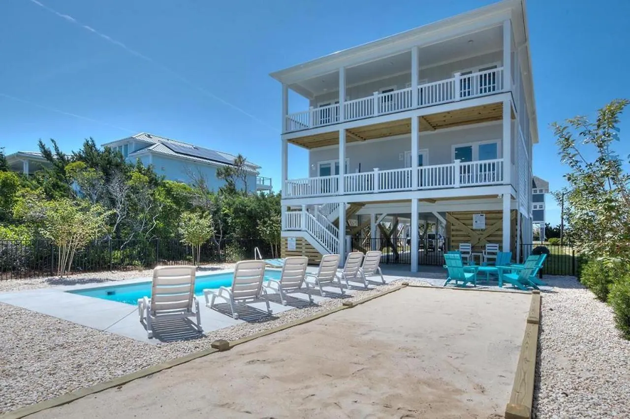 Holiday home Bears-beets-beach House