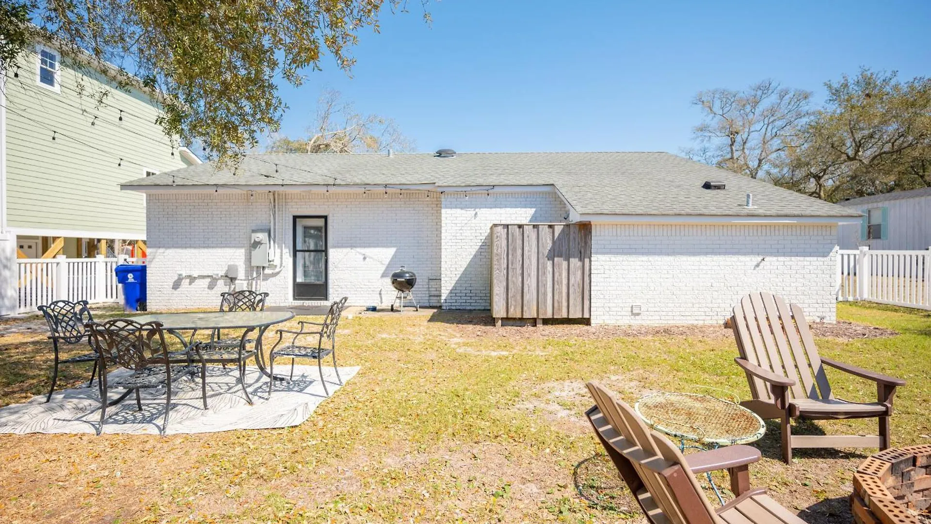 123 By The Sea Oak Island