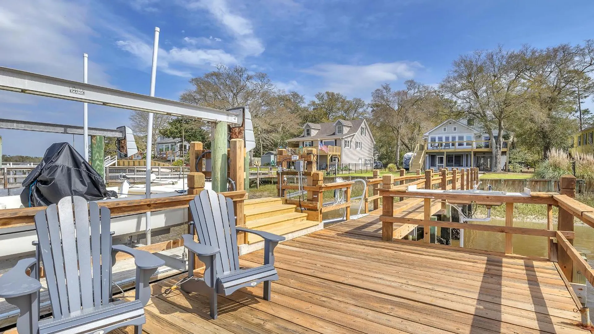 Holiday home Yacht View Oak Island