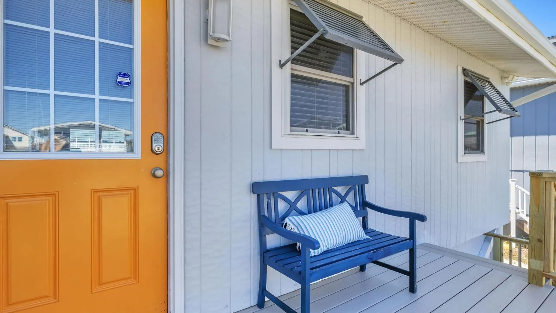 Blu Malibu By Oak Island