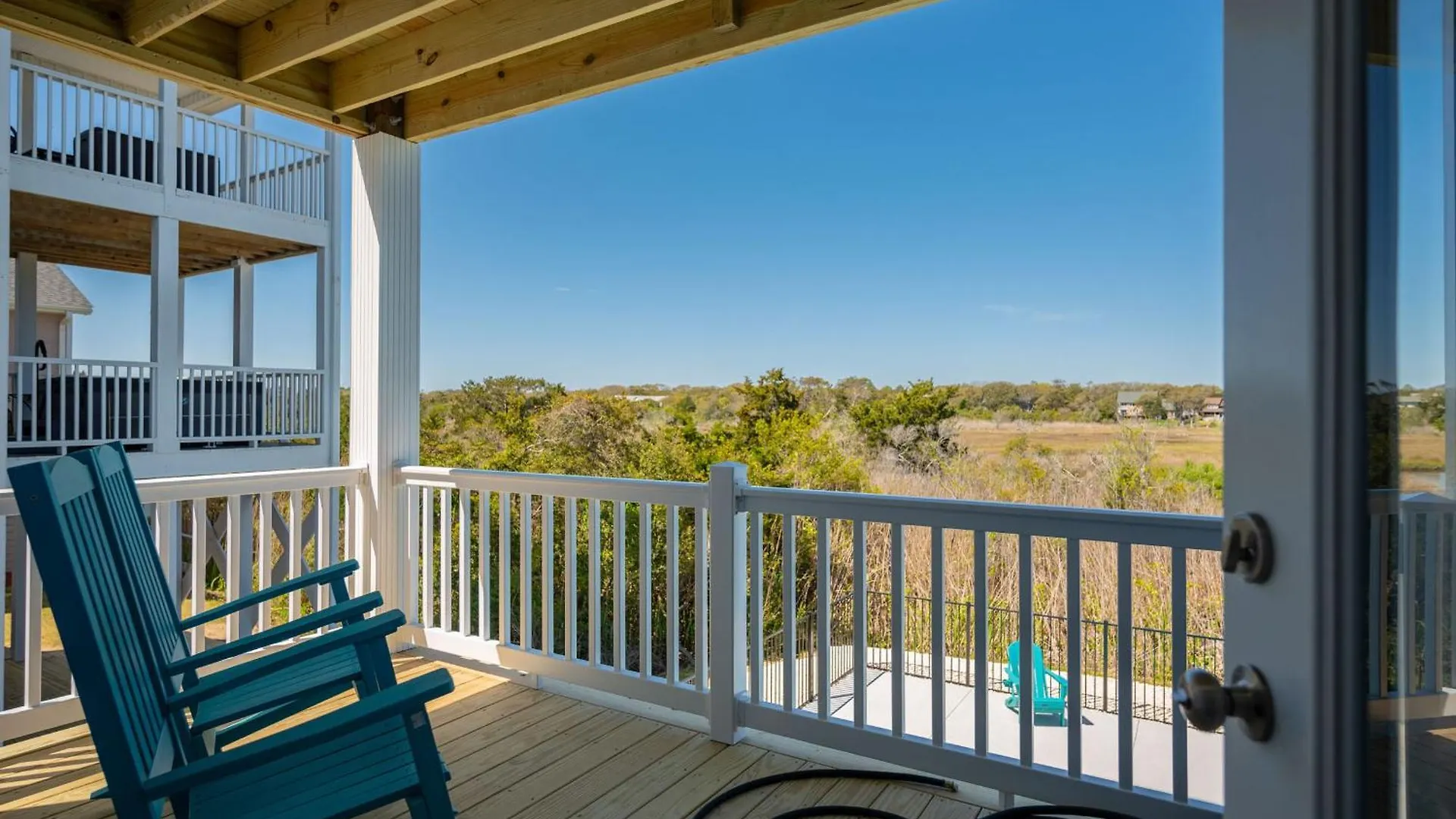 Long Boat Ii Holiday home Oak Island