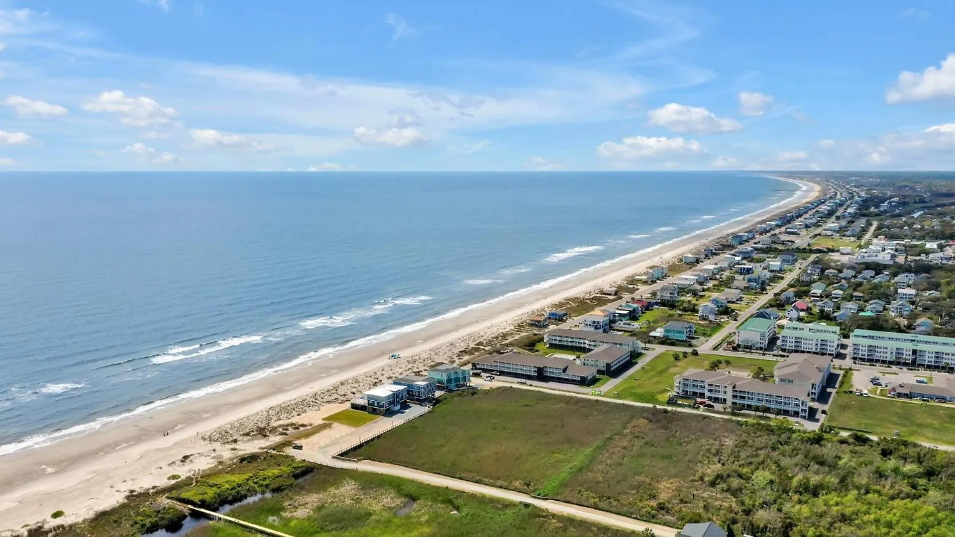 Aquila West Holiday home Oak Island