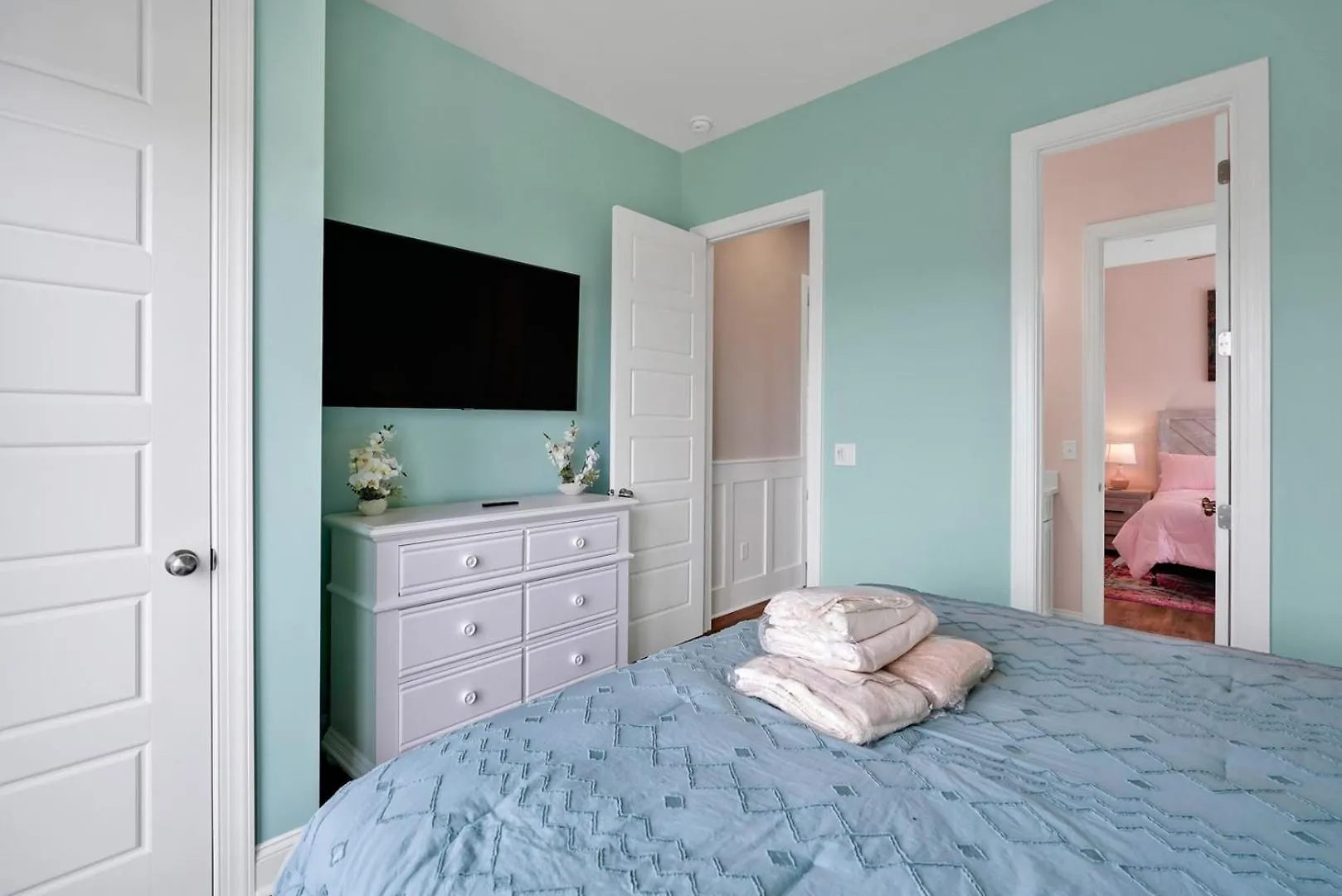 Aquila West Holiday home *