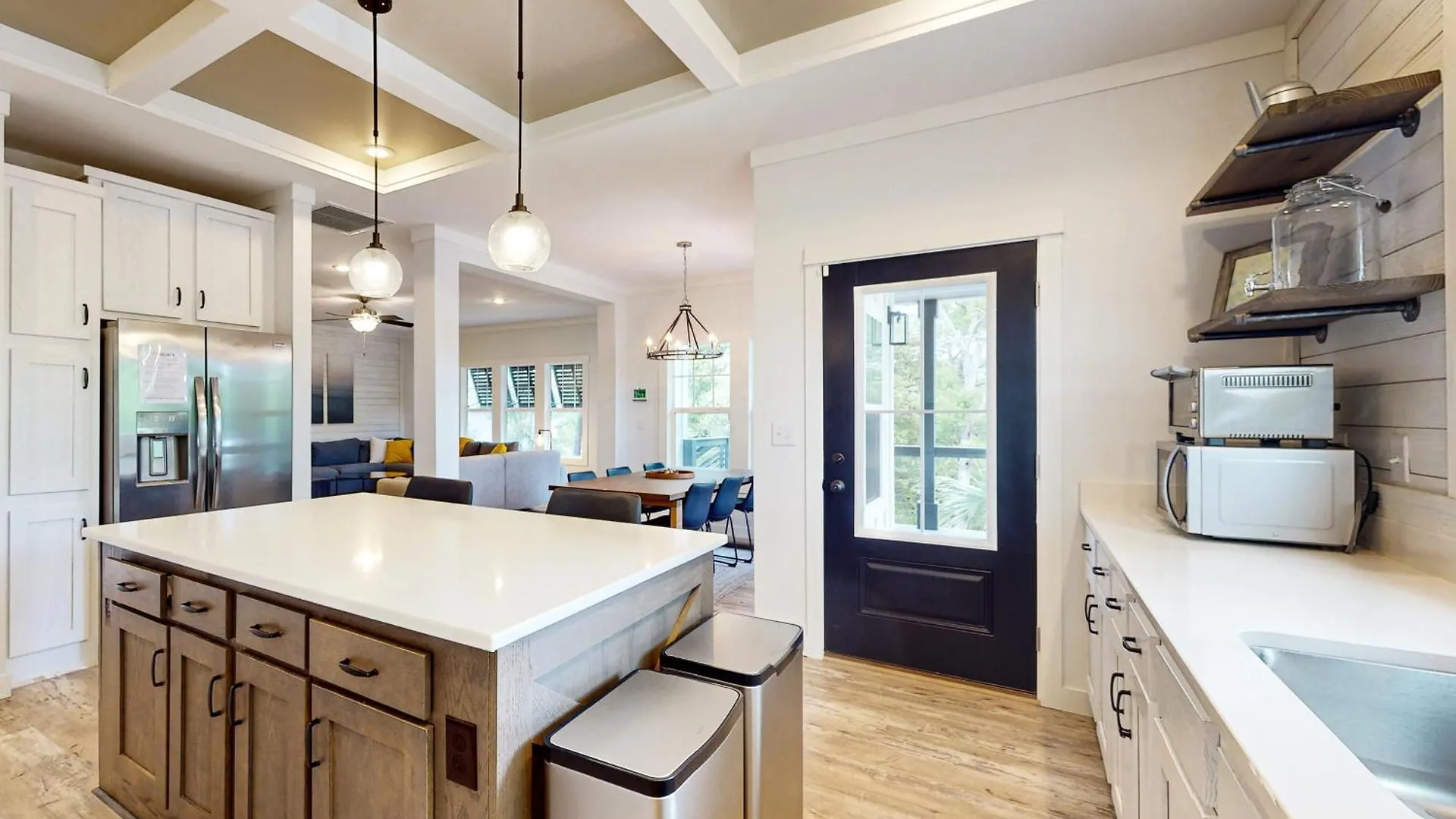 Holiday home The Salty Fox Oak Island