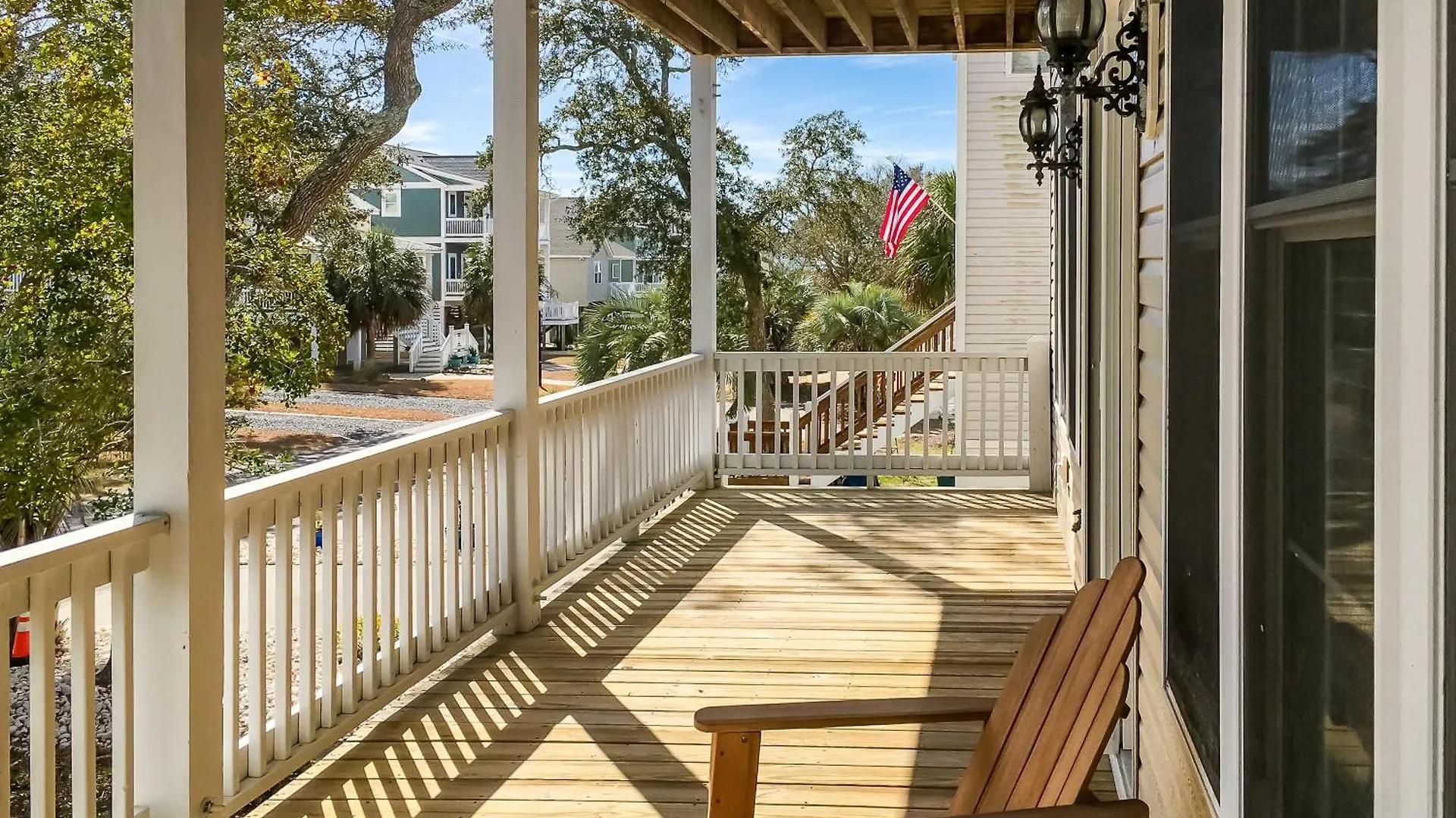 Lazy Dynamite Oak Island