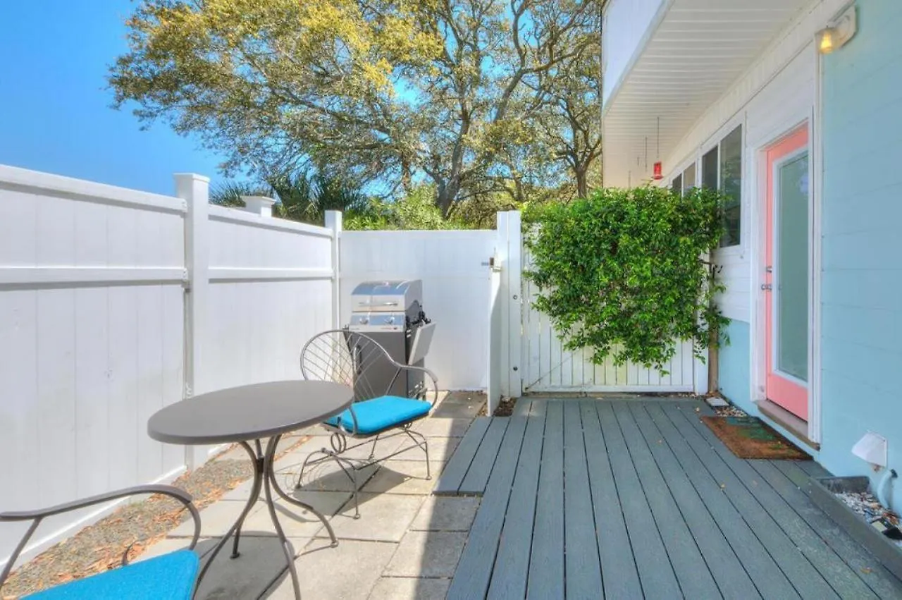 Holiday home Just Like Paradise Oak Island