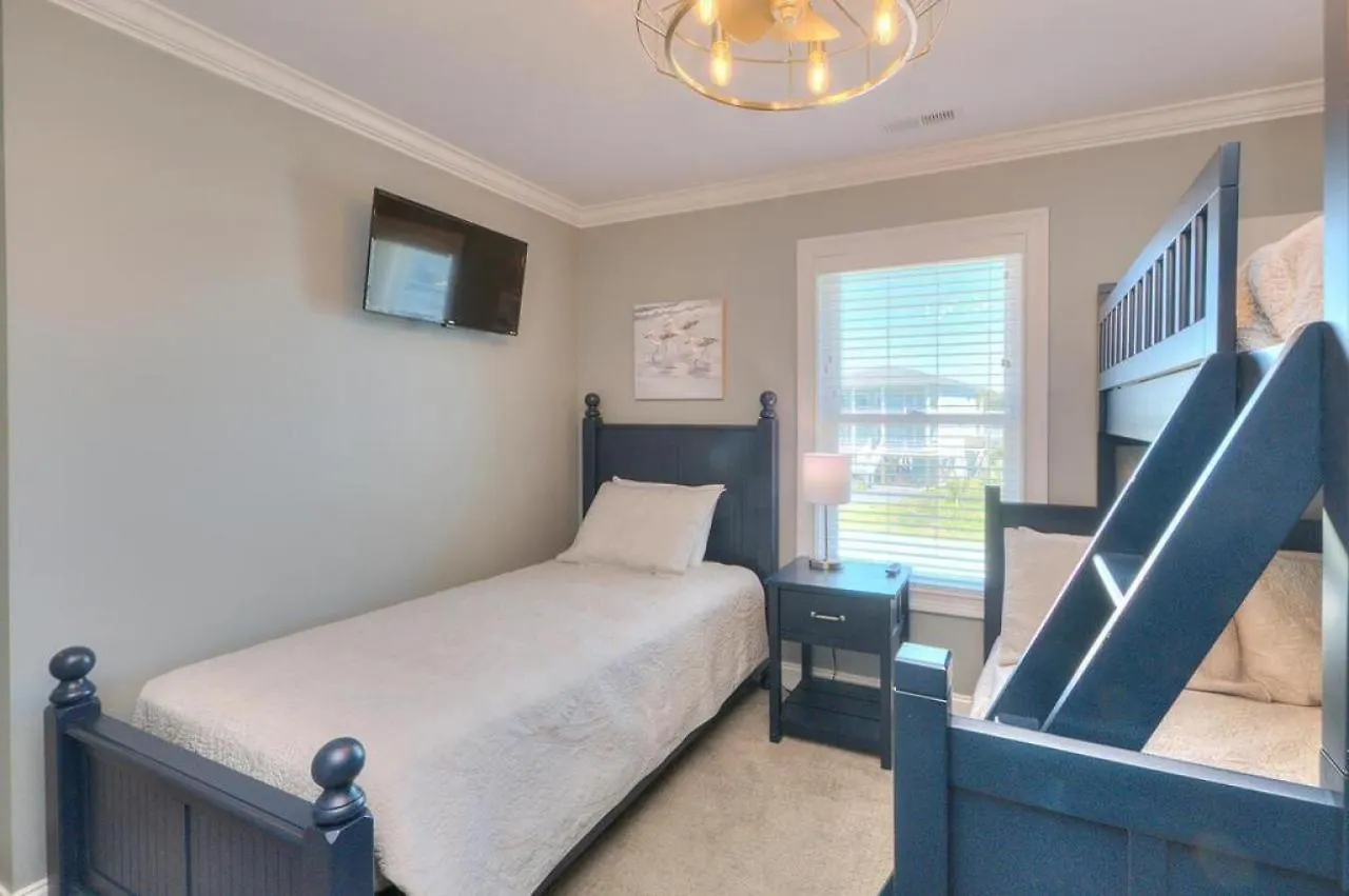 Holiday home Big Tuna Oak Island