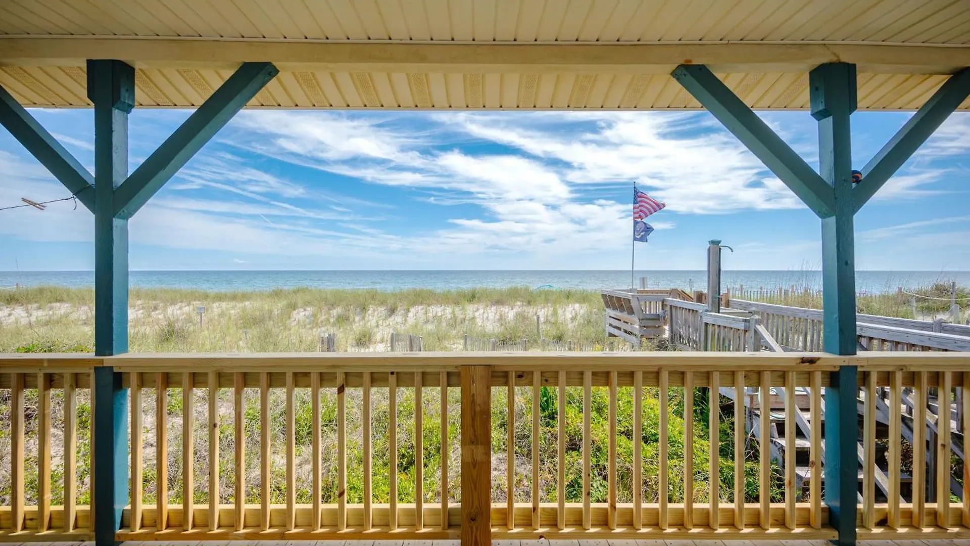 Surfsong By Holiday home Oak Island