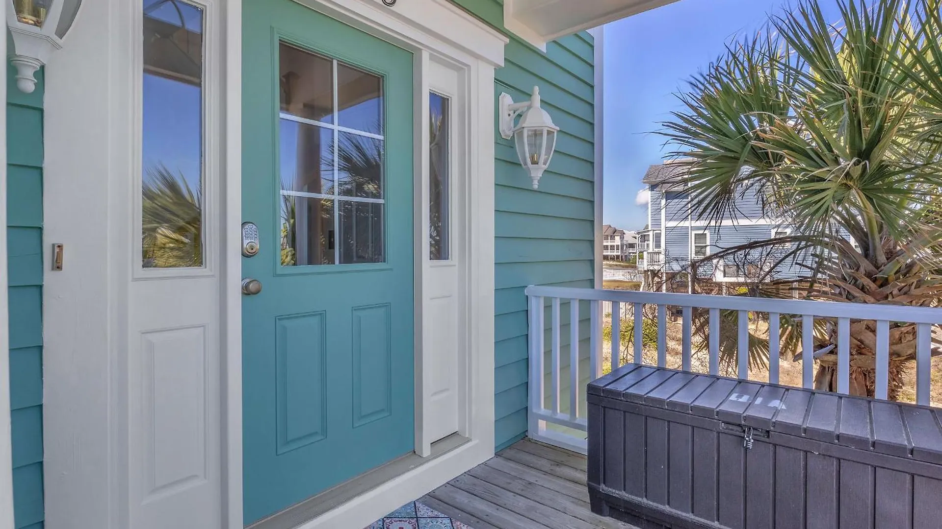 Emerald Breeze By Holiday home