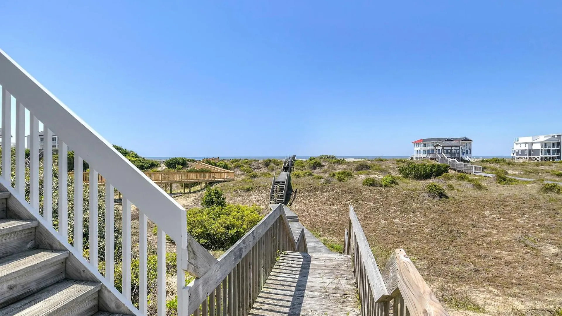 Emerald Breeze By Holiday home Oak Island