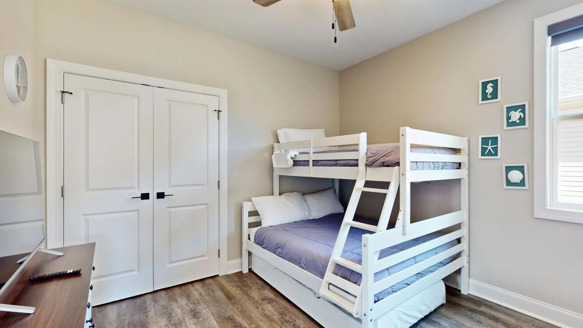 Holiday home Vitamin Sea Oak Island