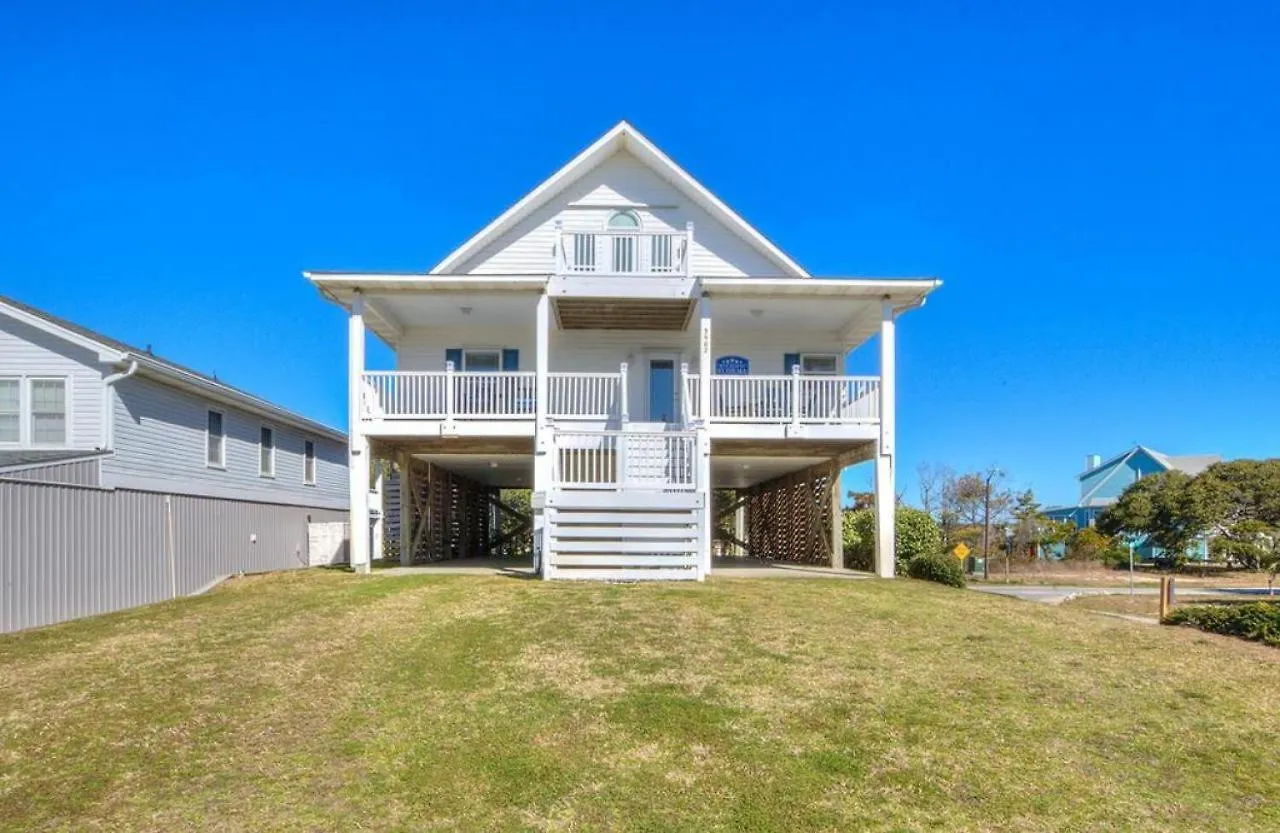 Holiday home Blue Heaven By The Sea Oak Island
