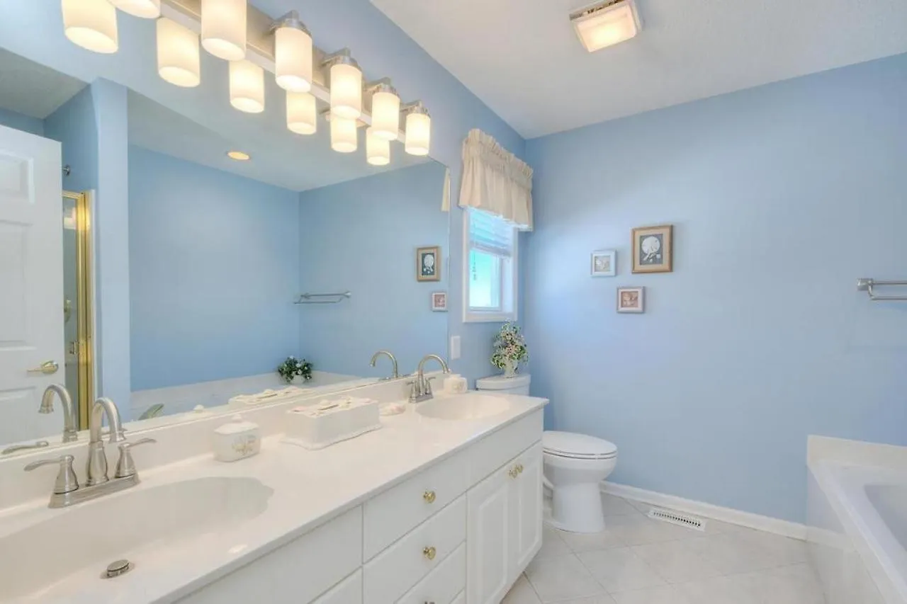 Holiday home Blue Heaven By The Sea Oak Island
