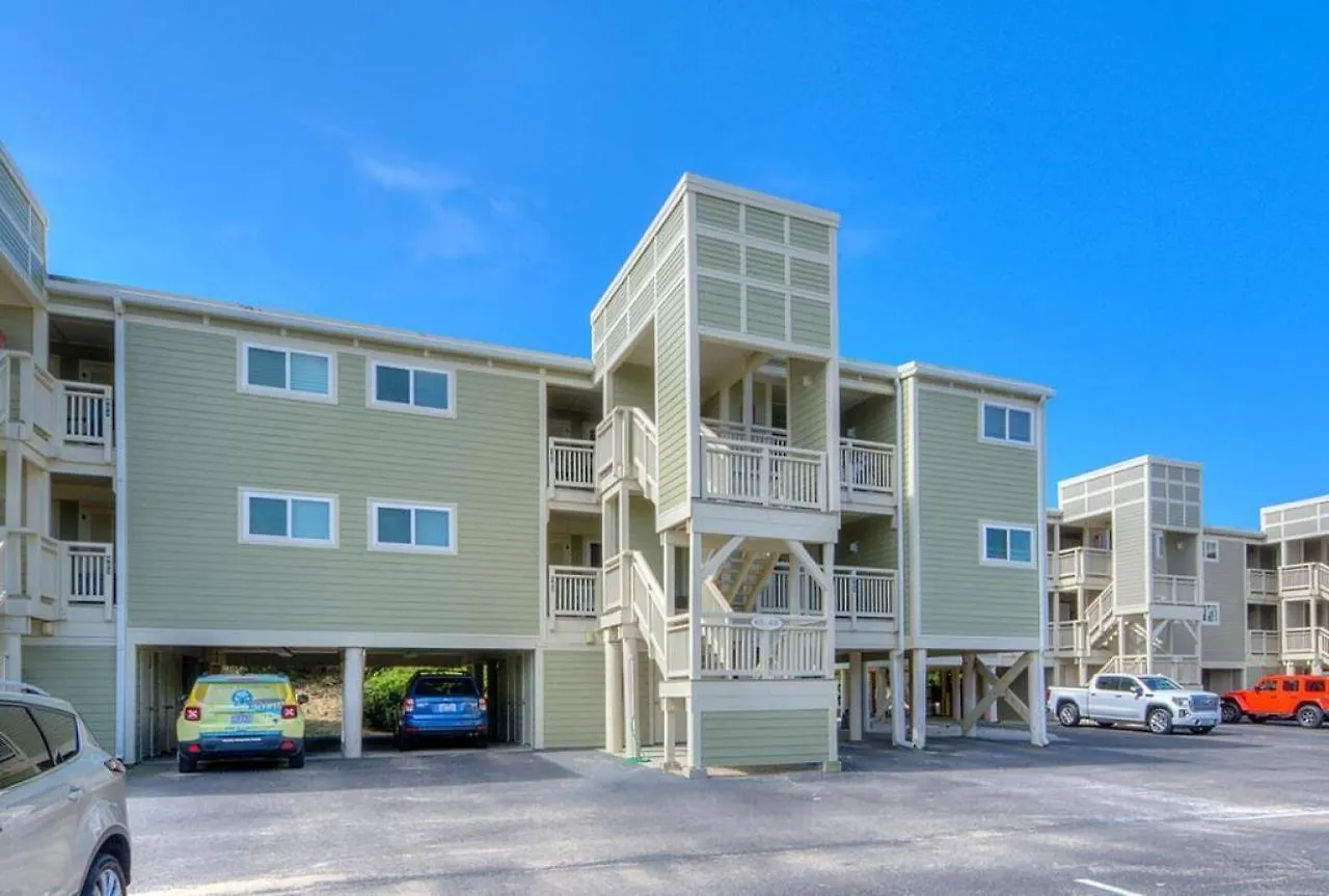 Holiday home 406-the Turtle Nest Oak Island