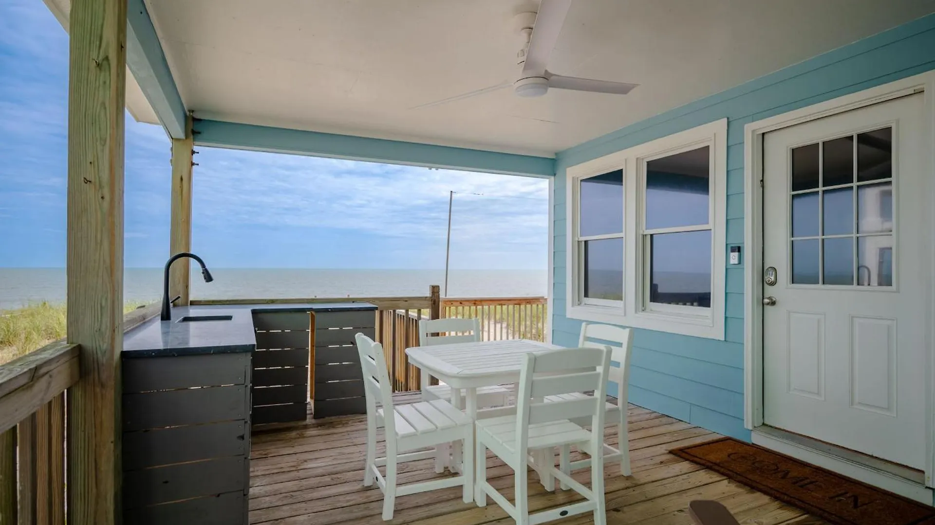 A Shore Place By Holiday home